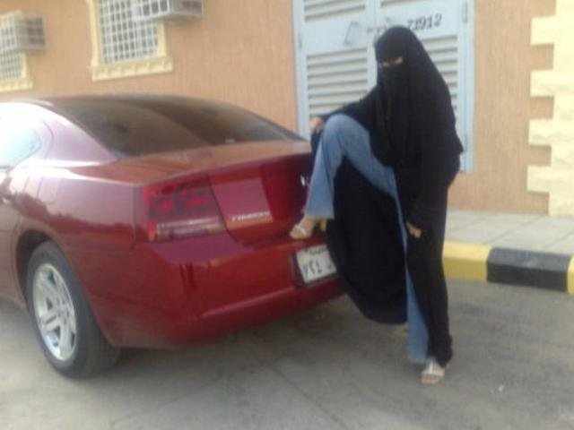Арабские девушки тоже веселятся
