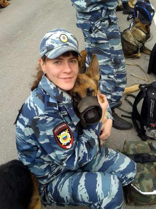 Девушки в российской полиции (40 фото)