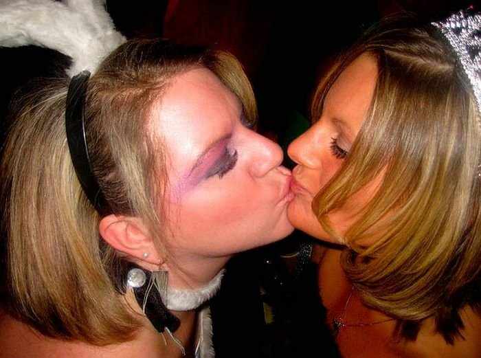 Женские поцелуи (62 фото)