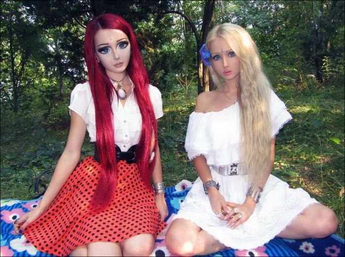 Живые куклы из Украины (11 фото)