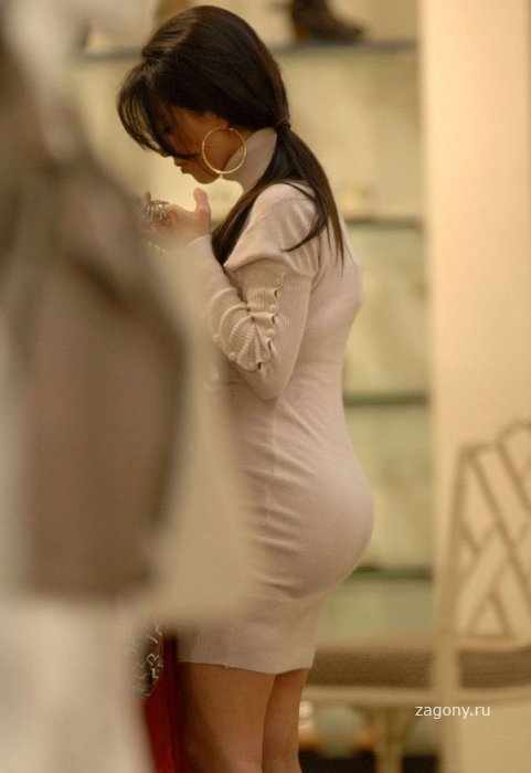 Kim Kardashian (4 фото)