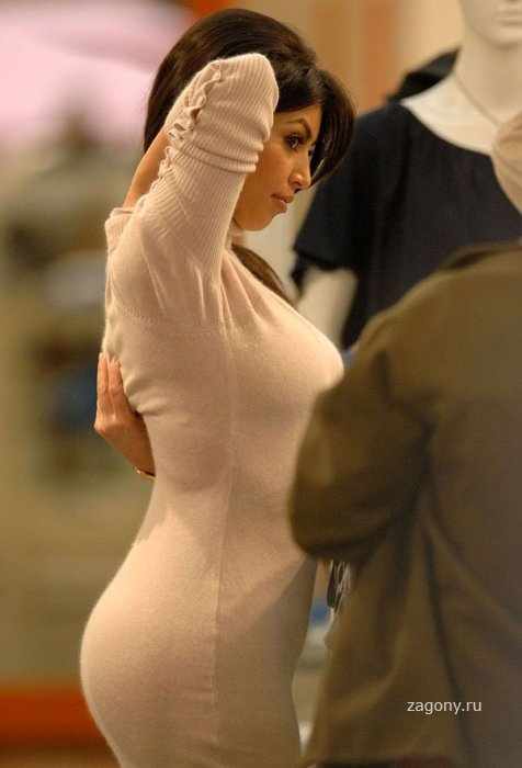 Kim Kardashian (4 фото)