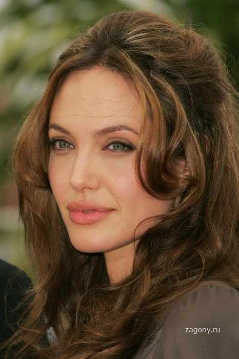 Анджелина Джоли (9 фото)