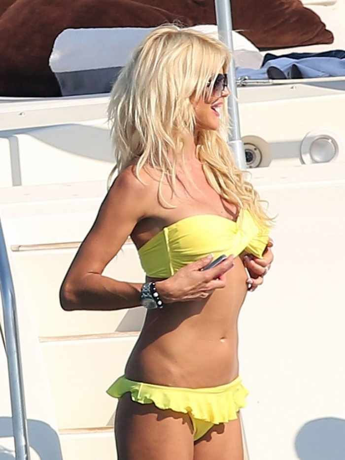 Victoria Silvstedt (13 фото)