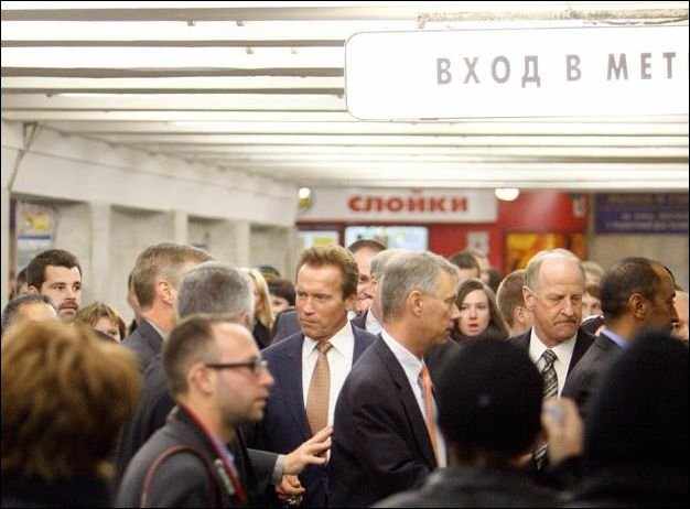 Арни в московском метро (17 фото)