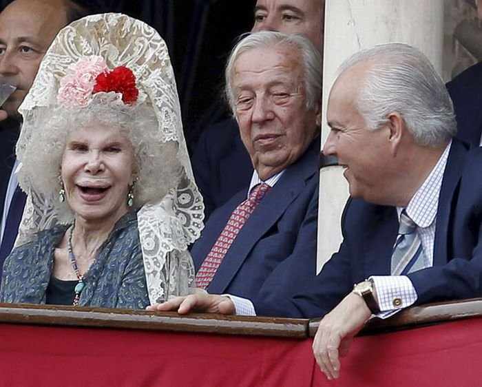 Испанская герцогиня выходит замуж (12 фото)