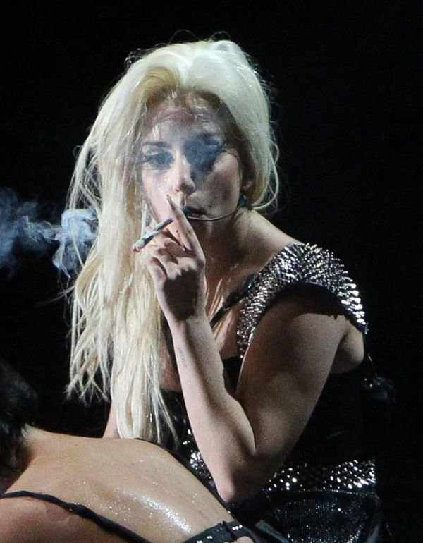 Lady Gaga изменилась (5 фото)