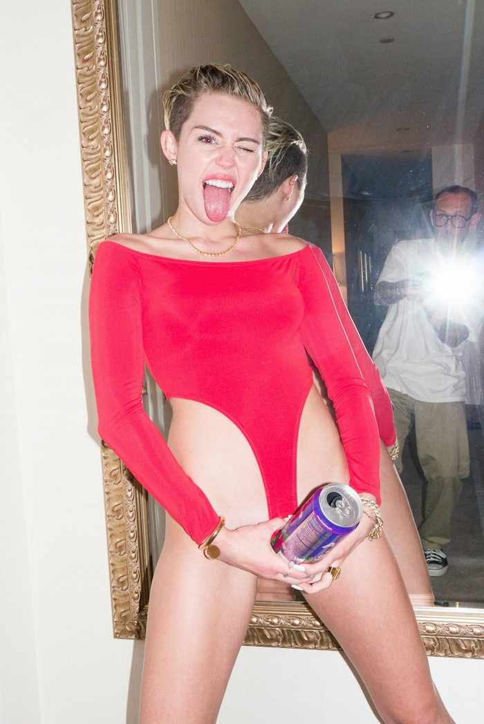 Miley Cyrus (17 фото)