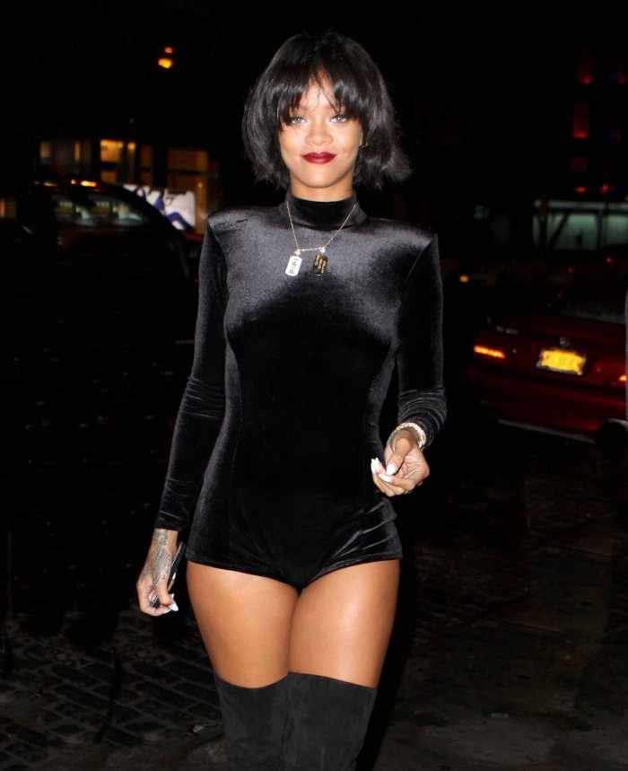 Rihanna (17 фото)